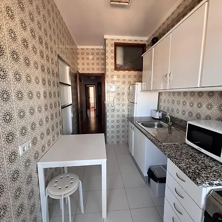 Faria Guimaraes 356 דירה