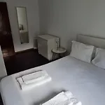 아파트 Faria Guimaraes 2 *